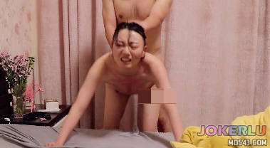  少妇被操得呻吟连连好久没这么被操过了 dulianmaomao